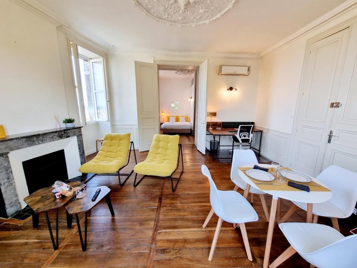 Superbe T2 Lumineux Avec Fibre Angoulême Exterior foto