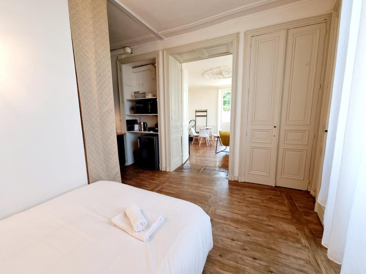 Superbe T2 Lumineux Avec Fibre Angoulême Exterior foto
