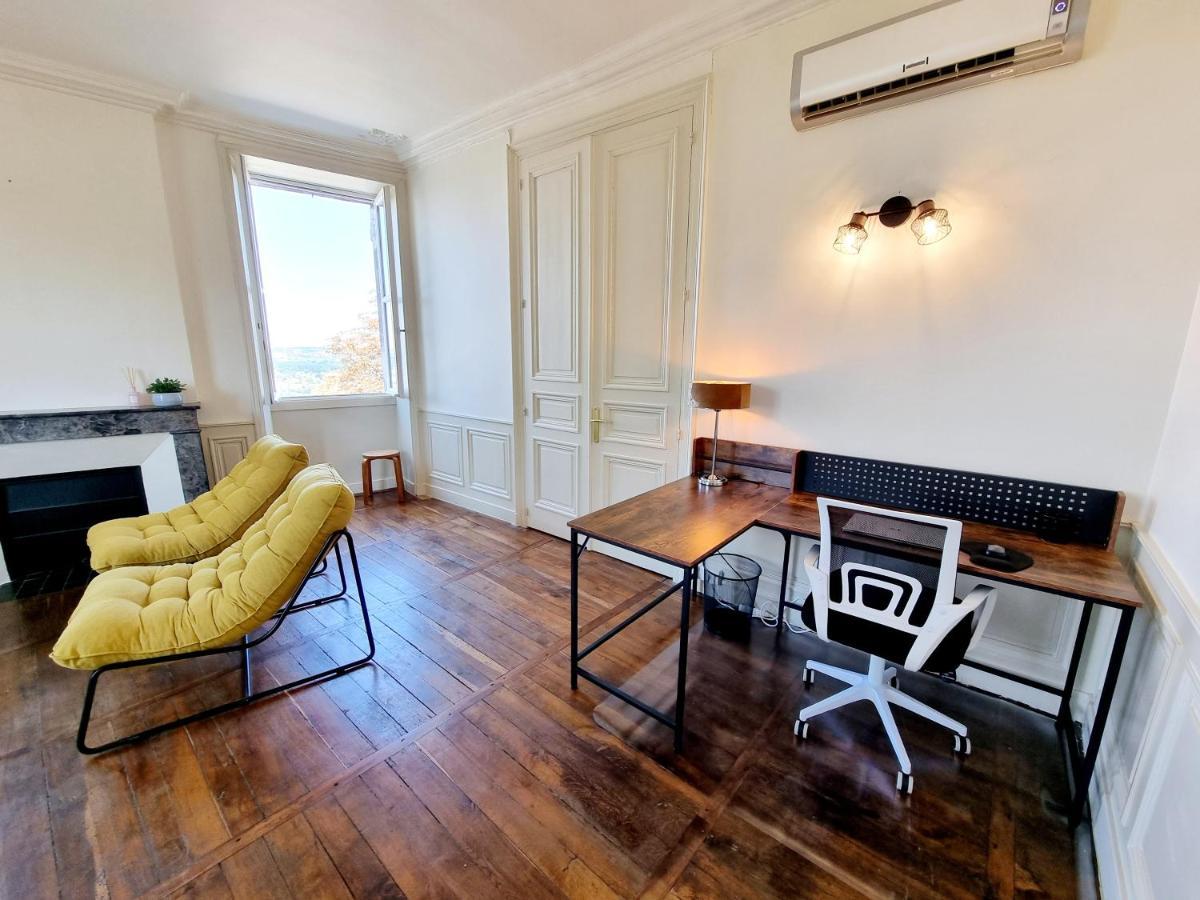 Superbe T2 Lumineux Avec Fibre Angoulême Exterior foto
